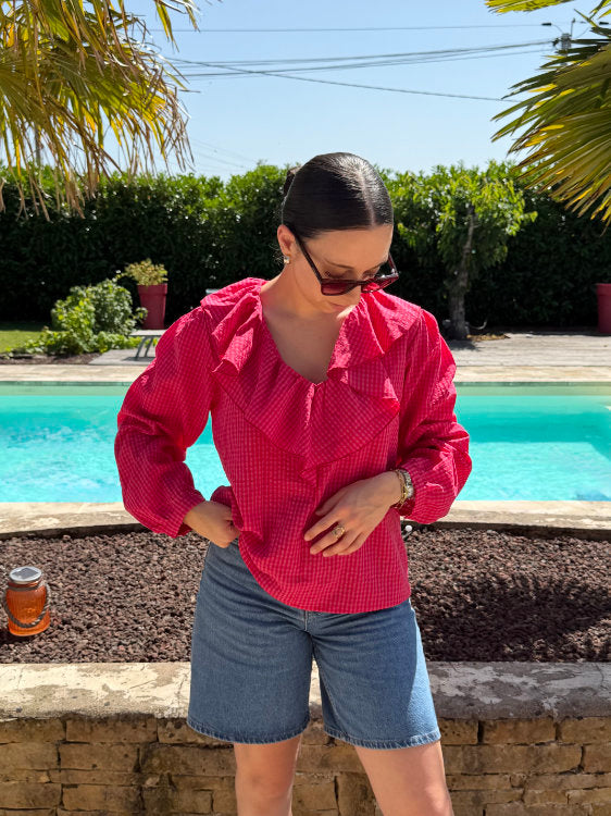 Blouse manches longues à carreaux vichy et col à volant