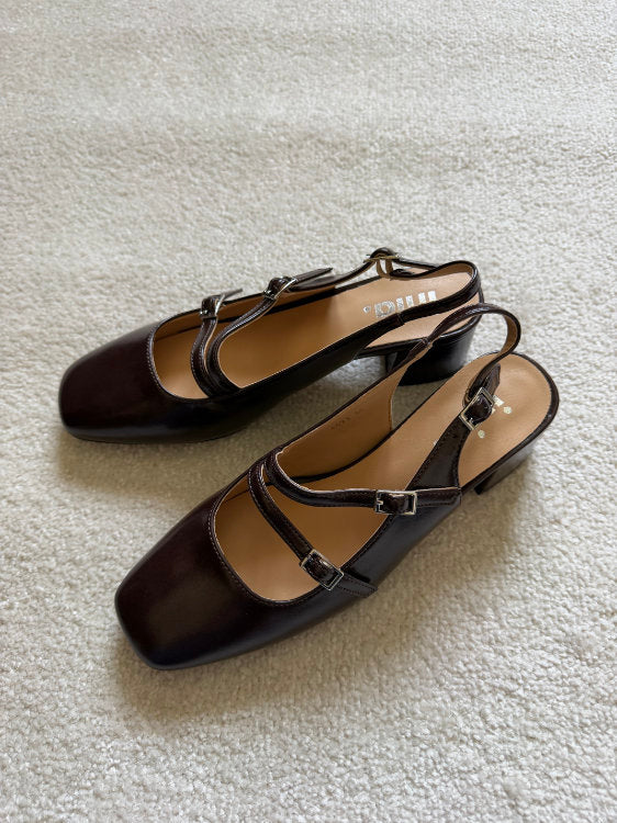 Slingback à talons double brides asymétriques