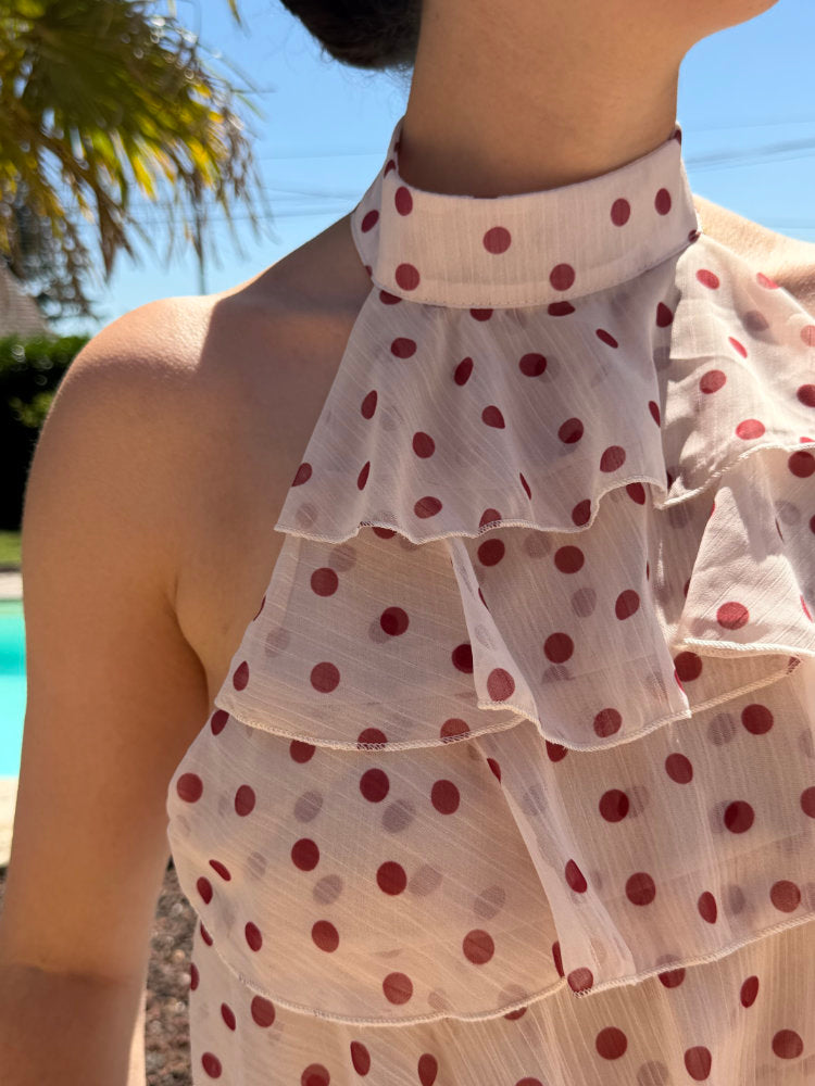Blouse sans manches à pois bordeaux dos nu avec nœud