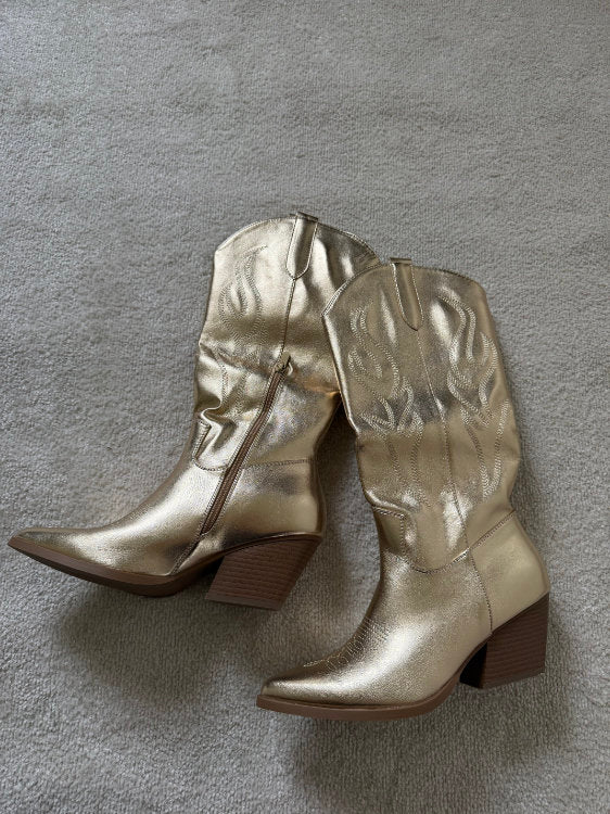 Cowboy heel boots