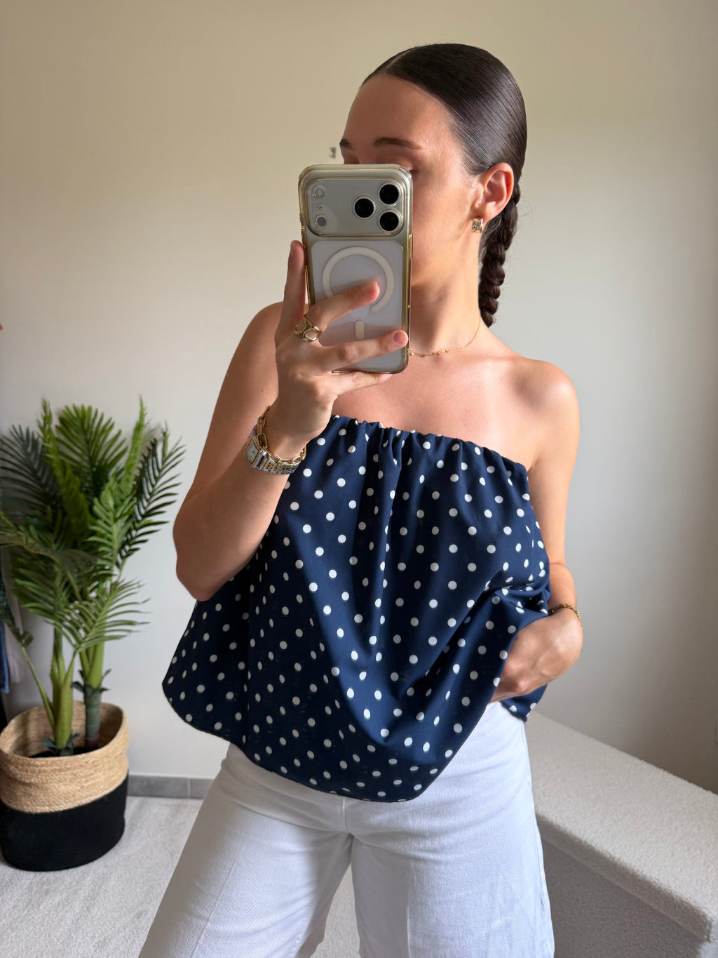 Blouse manches bouffantes à pois blancs