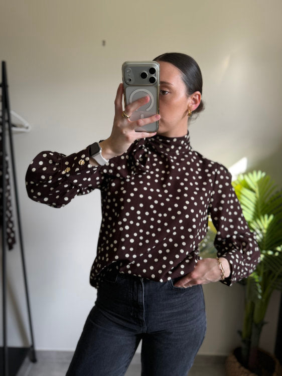 Blouse manches longues à pois blancs avec noeud