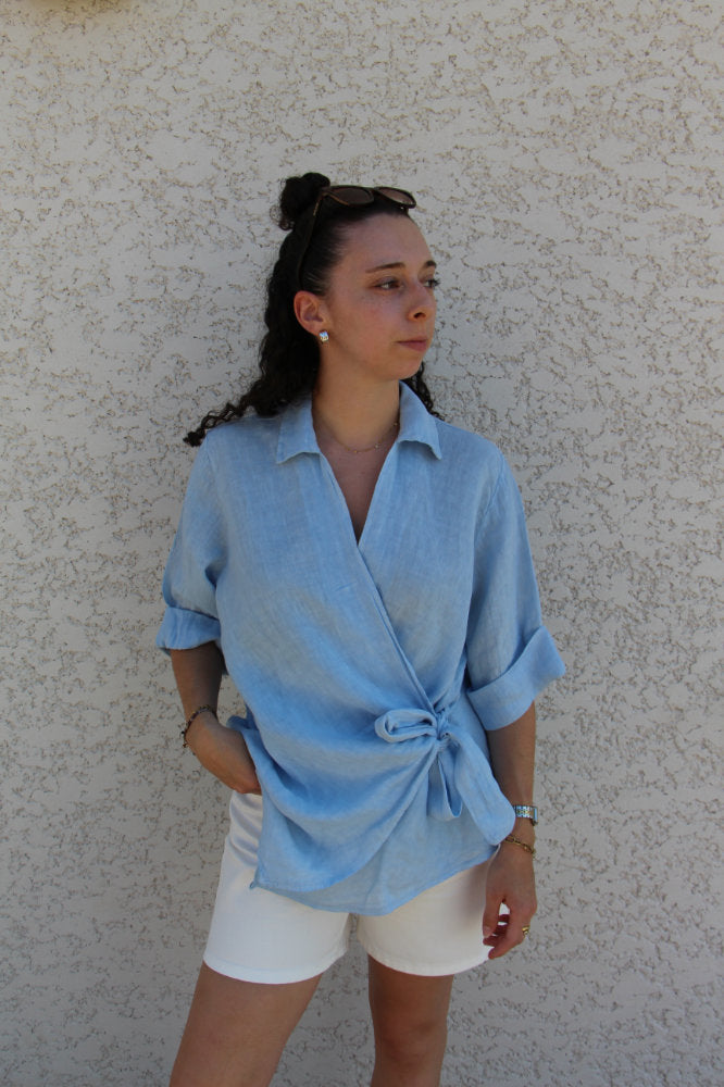 Blouse manches courtes en lin avec nœud