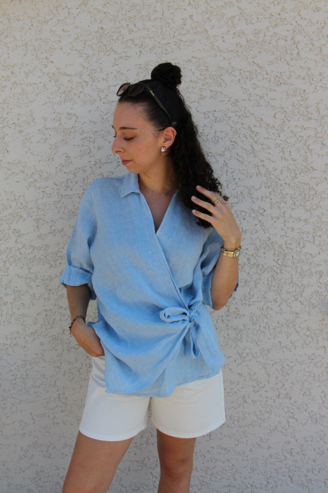 Blouse manches courtes en lin avec nœud