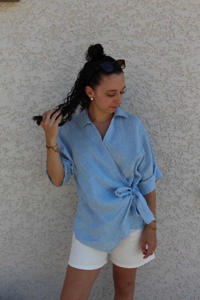 Blouse manches courtes en lin avec nœud