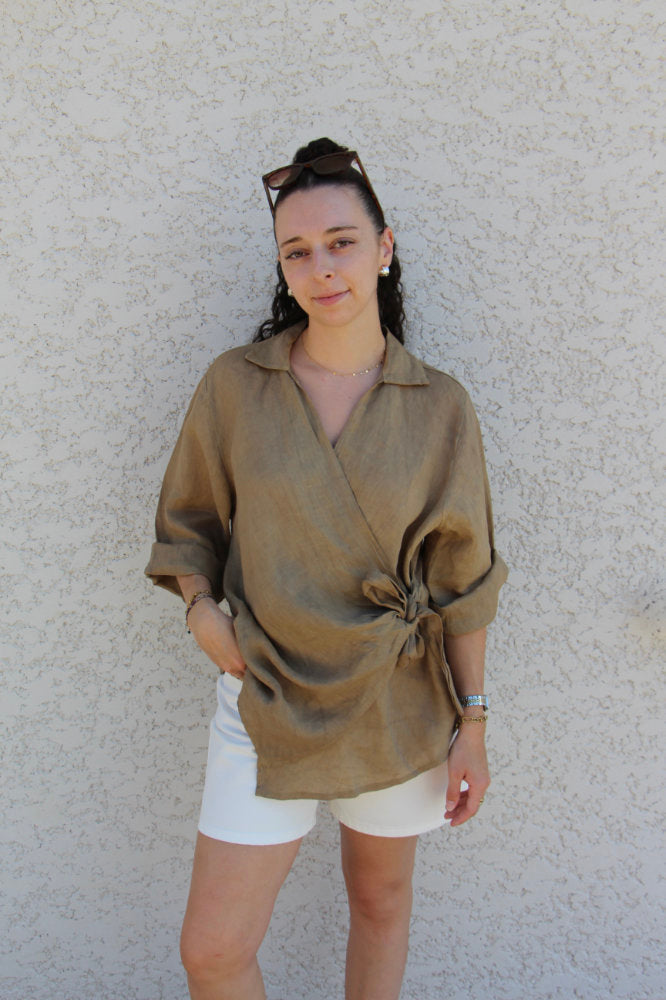 Blouse manches courtes en lin avec nœud