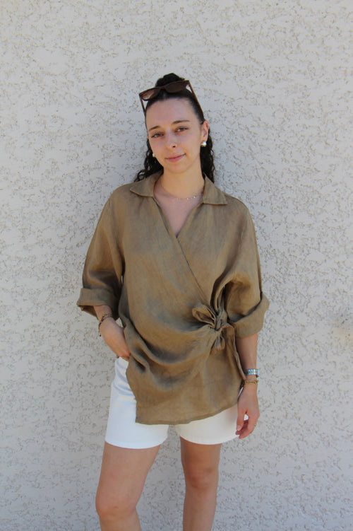 Blouse manches courtes en lin avec nœud