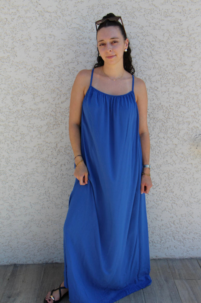 Robe longue à bretelles