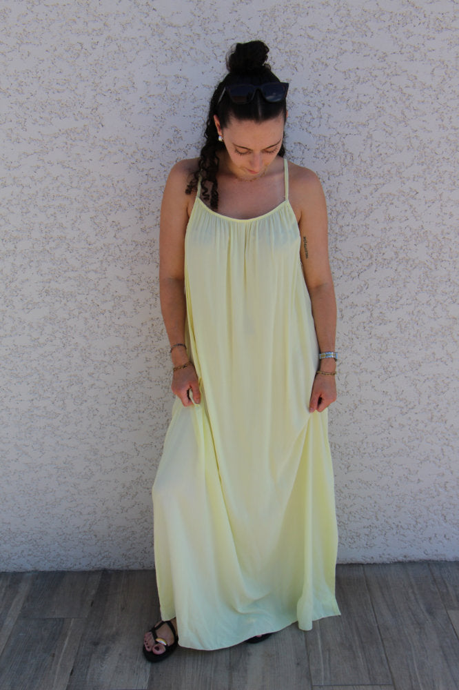Robe longue à bretelles