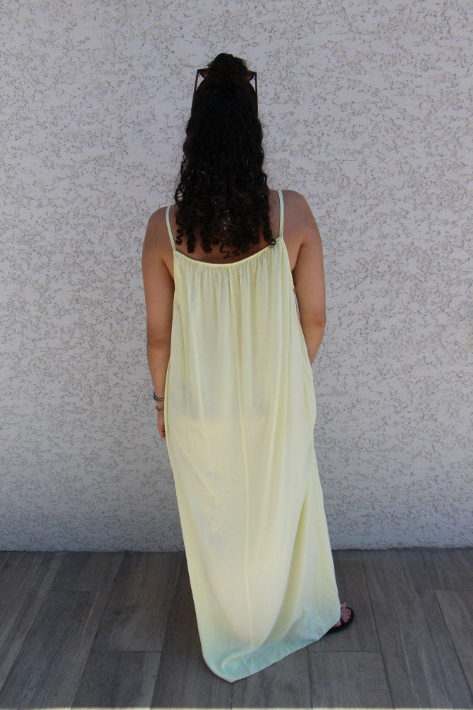 Robe longue à bretelles