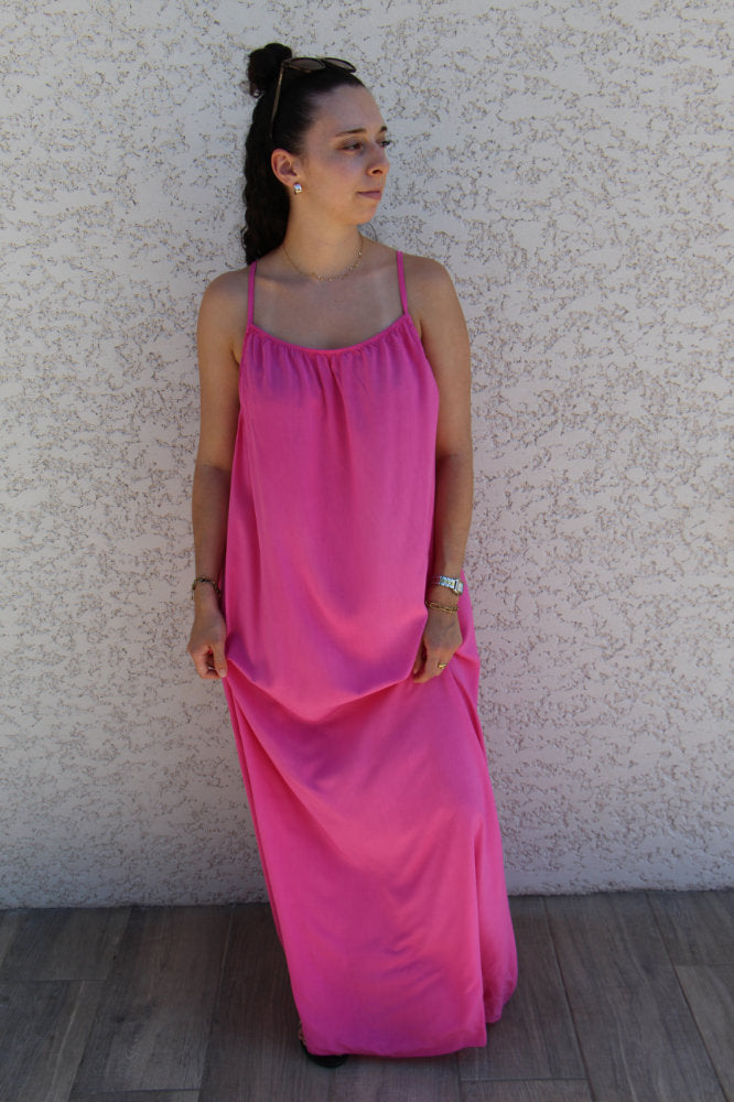 Robe longue à bretelles
