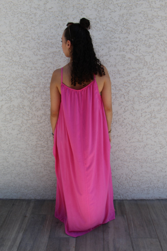 Robe longue à bretelles