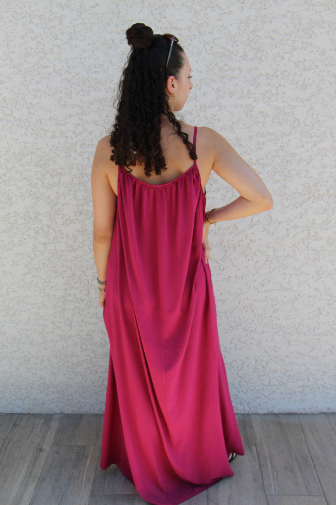 Robe longue à bretelles