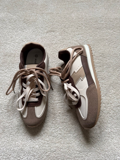 Double-lace sneakers