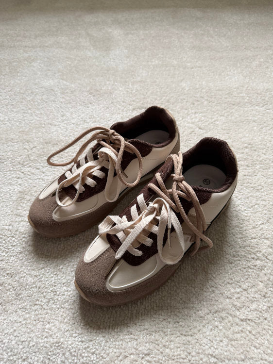Double-lace sneakers