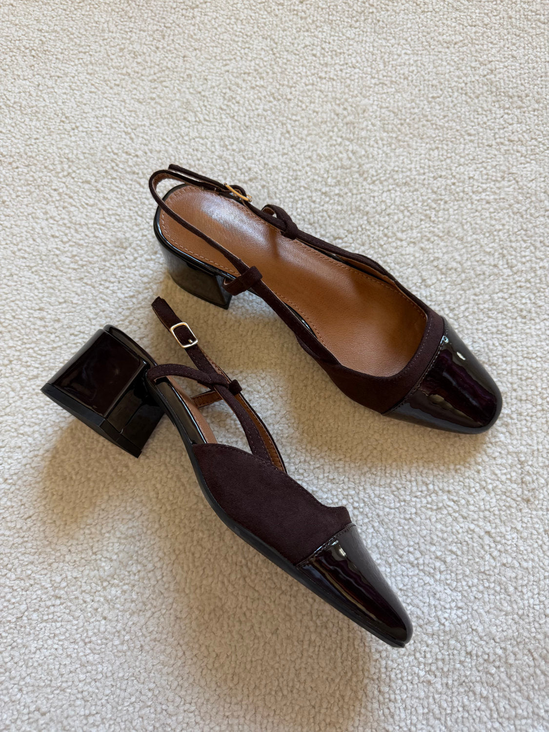 Slingback à talons effet daim et bout verni
