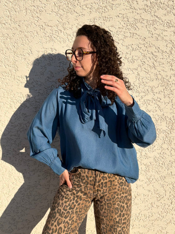 Blouse manches longues avec noeud