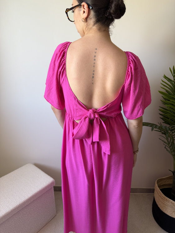 Robe longue nœud dans le dos