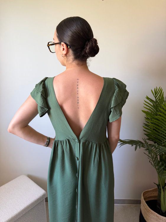 Robe longue boutonnée dans le dos